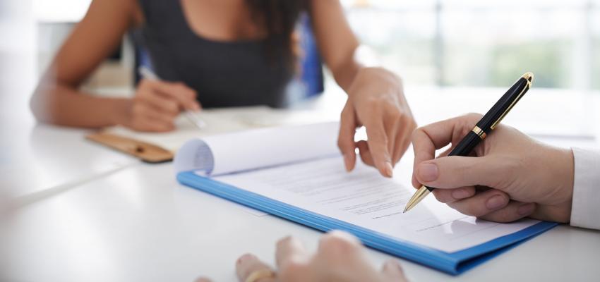 Saiba o que não pode faltar em um contrato de prestação de serviços